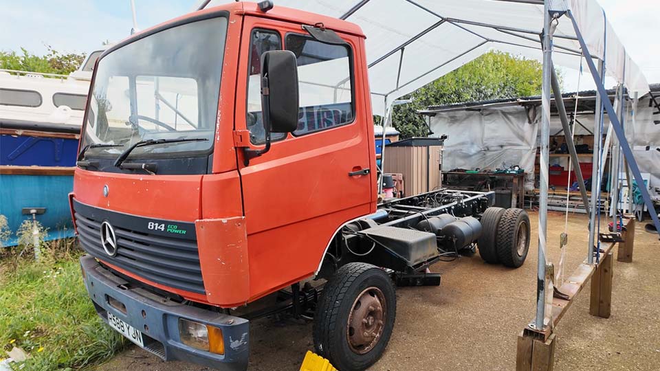 Mercedes 814 Shortened Chassis Mini Urban Artic Conversion