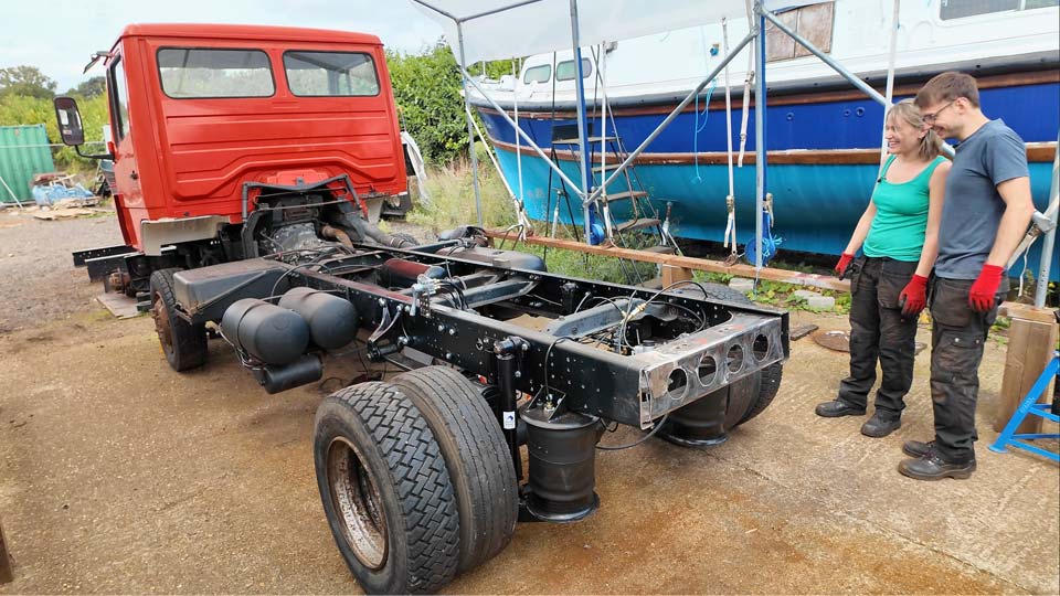 Mercedes LN2 814 Mini-Artic Conversion