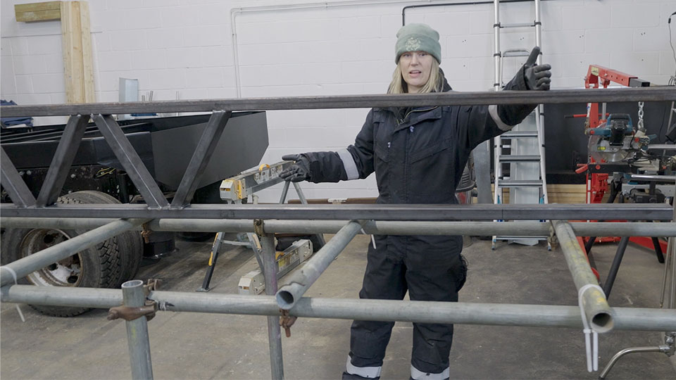 Hayley shows us where the departure angle is going to go