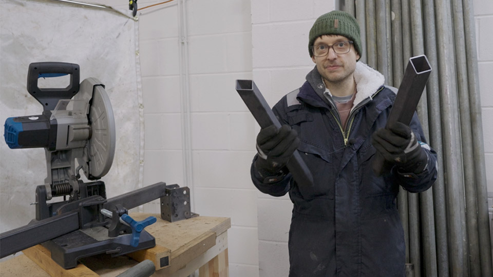 Pete's shows us his very neatly cut steel diagonals