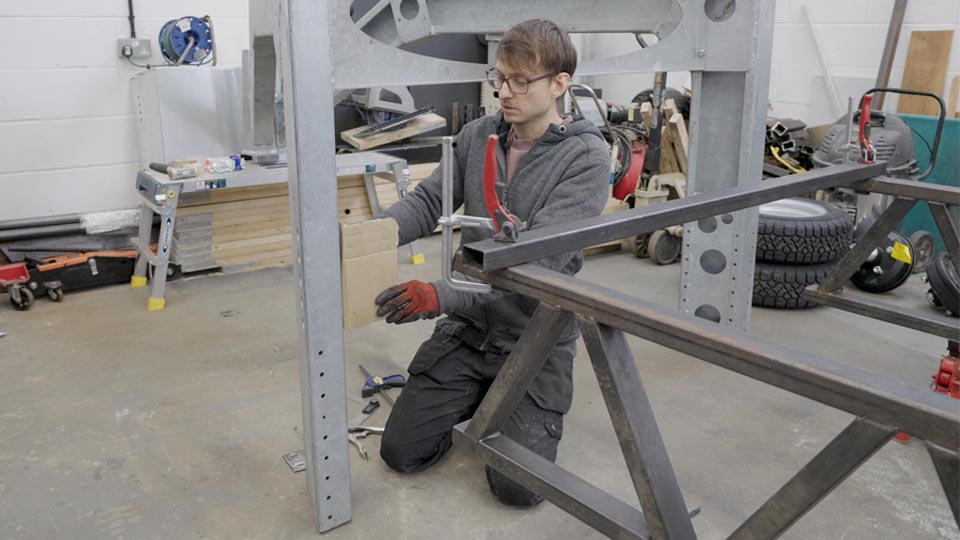 CARDBOARD Aided Design